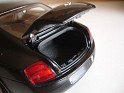 1:18 Minichamps Bentley Continental GT 2002 Negro. Subida por Ricardo